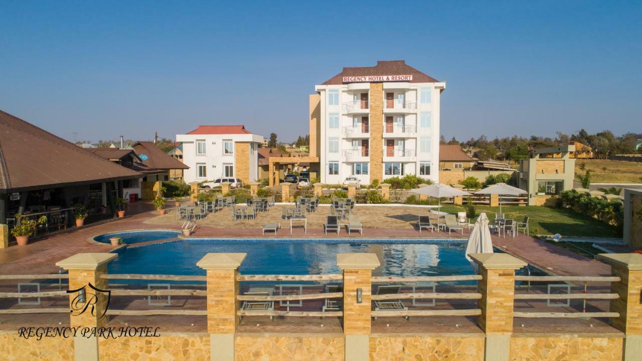 Regency Resort Singida Zewnętrze zdjęcie